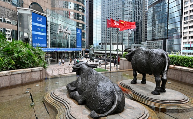 港新股市场热 六科企齐招股集资逾百亿港元