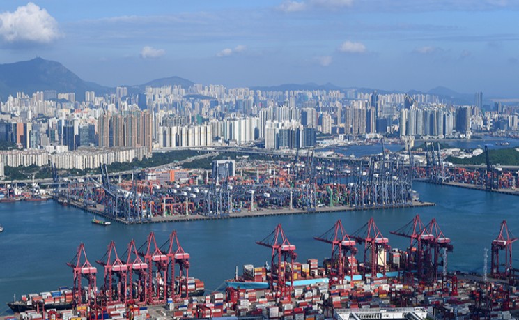美企避关税赶下单 港上月出口劲升18.5%