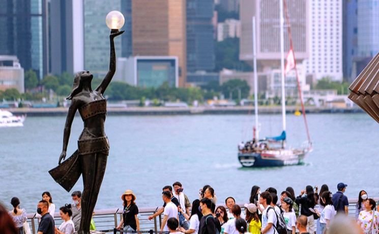 今年中国内地居民赴港澳旅游人数分别同比增长16.2%、24.43%