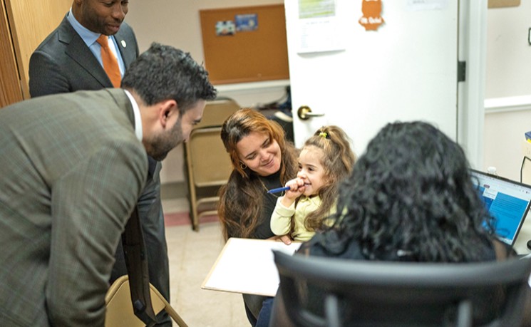 罕见冬季风暴来袭 纽约市公立学校今改为远程上课