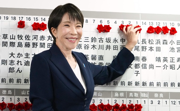 日本众院选举自民党大获全胜