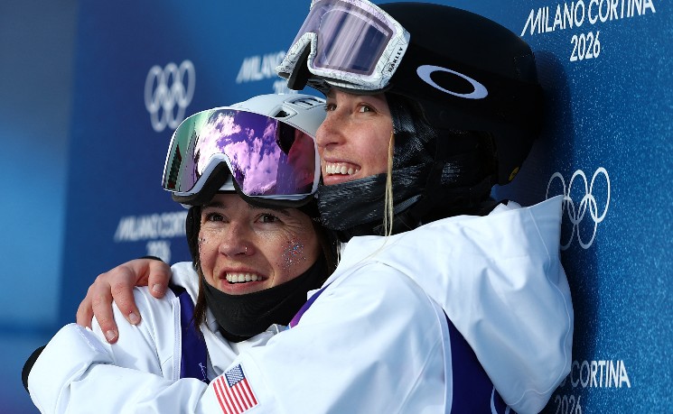 美国队包揽女子雪上技巧冠亚军 莱姆利冬奥首秀夺金考夫摘银
