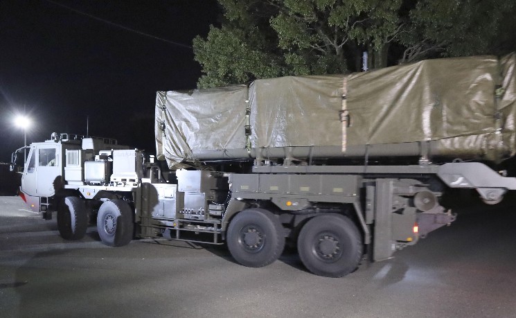 日本防卫省推进部署远程导弹 地方官员抗议