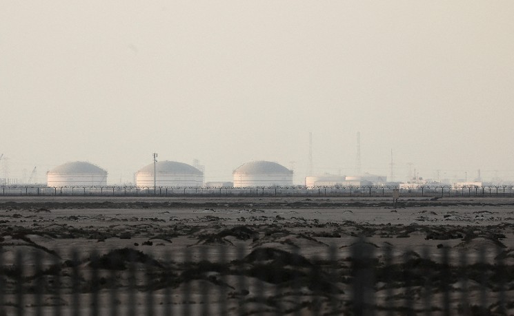 以军空袭伊朗能源基础设施 伊朗轰卡塔尔液化天然气生产设施