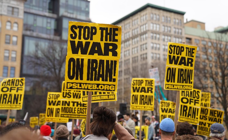 拒美停战方案 伊提5项条件并加强哈尔克岛防御