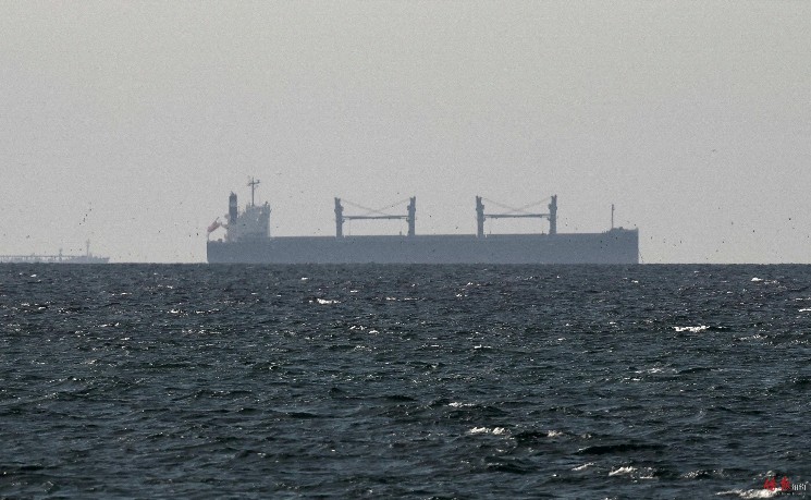 特朗普称即使霍尔木兹海峡仍关闭也愿结束战争