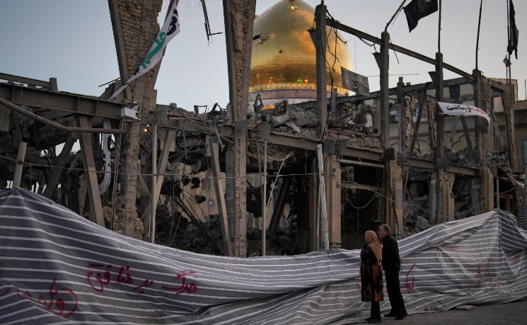 伊朗拒绝最新停火提议 特朗普设定期限临近