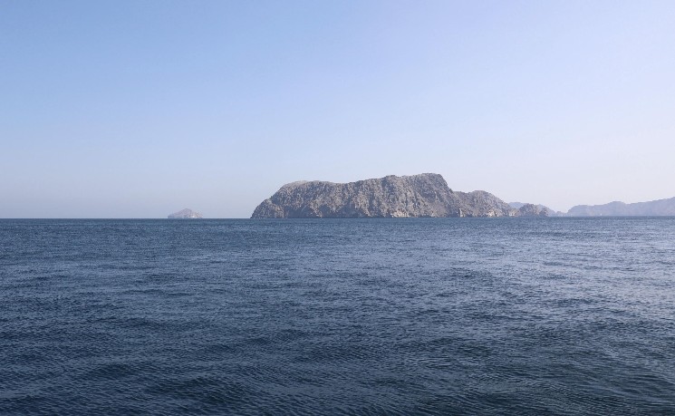 伊朗副总统：海上封锁不解除  通航安全就不免费