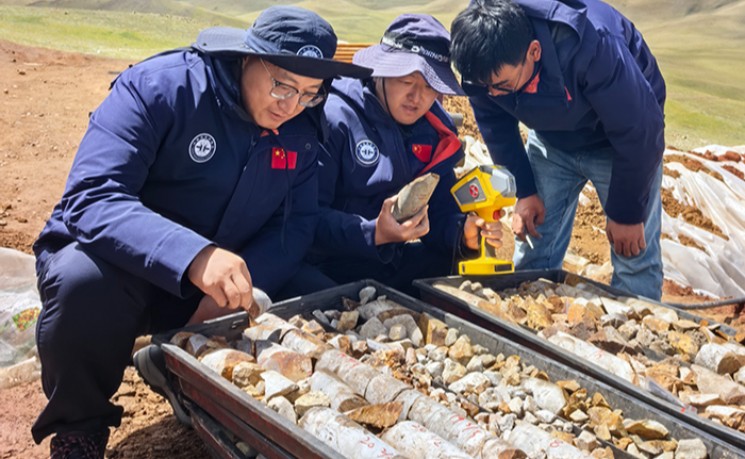 31项世界第一 中国公布矿产资源家底