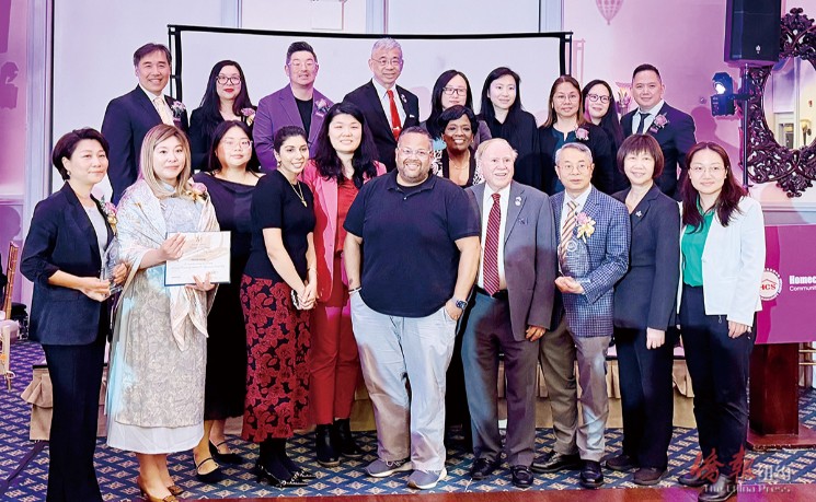 松柏之家社区服务中心庆29周年 表彰四名杰出人士