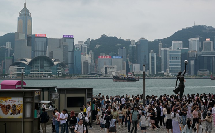 &ldquo;五一&rdquo;假期约100.3万人次内地旅客访港 同比增近一成