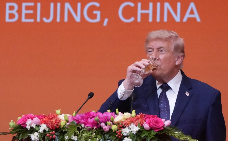 习近平为美国总统特朗普举行欢迎宴会