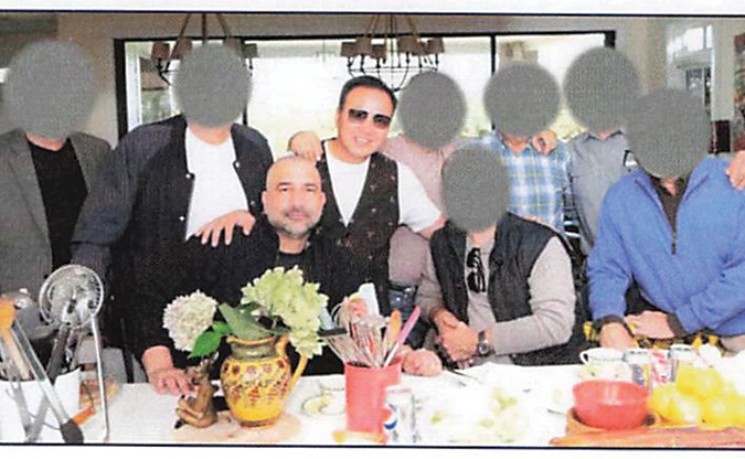 为游民所合同行贿卡洛尼 朱三东和助理被捕控罪