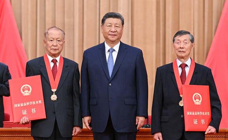 陈立泉、贲德两位院士获中国2025年度国家最高科学技术奖