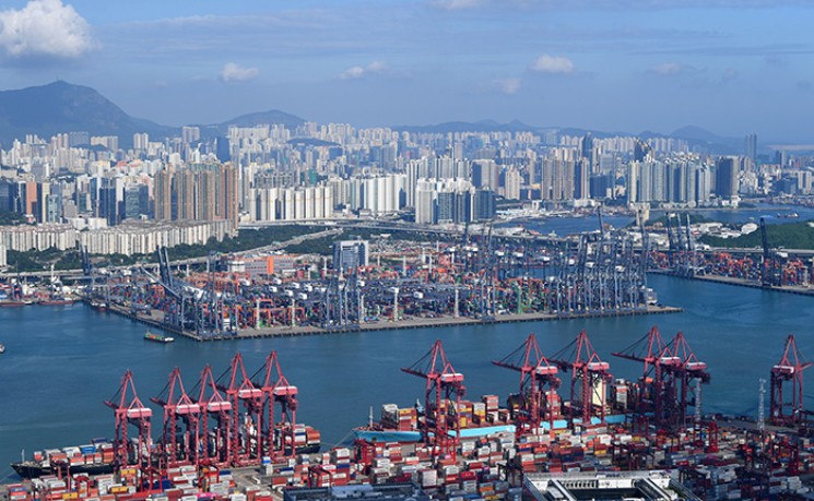 AI需求驱动 香港6月商品出口货值同比增53.4%