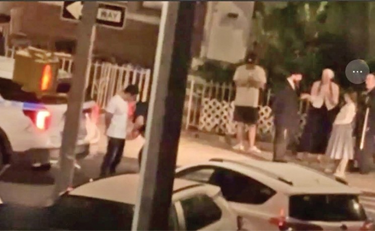 八大道两男争执升级为枪击  华裔男嫌当场被捕