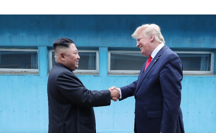 曝特朗普寻求今秋与金正恩会晤