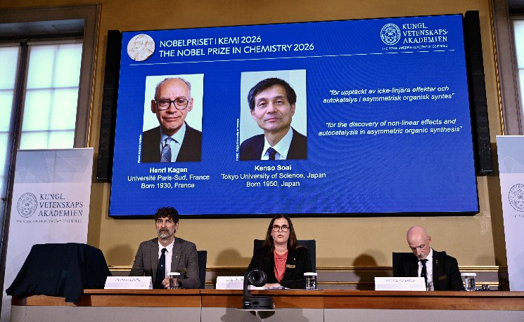 2名科学家获2026年诺贝尔化学奖