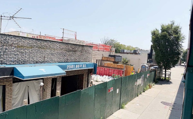 法院叫停布碌仑宾臣墟86街游民所建址拆除工程
