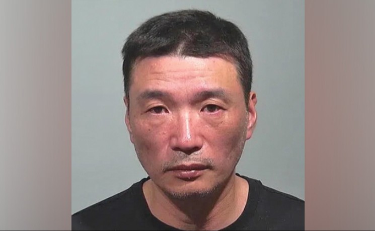 涉冒充美国法警局诈骗缅因州居民12.5万元 华男被捕控罪